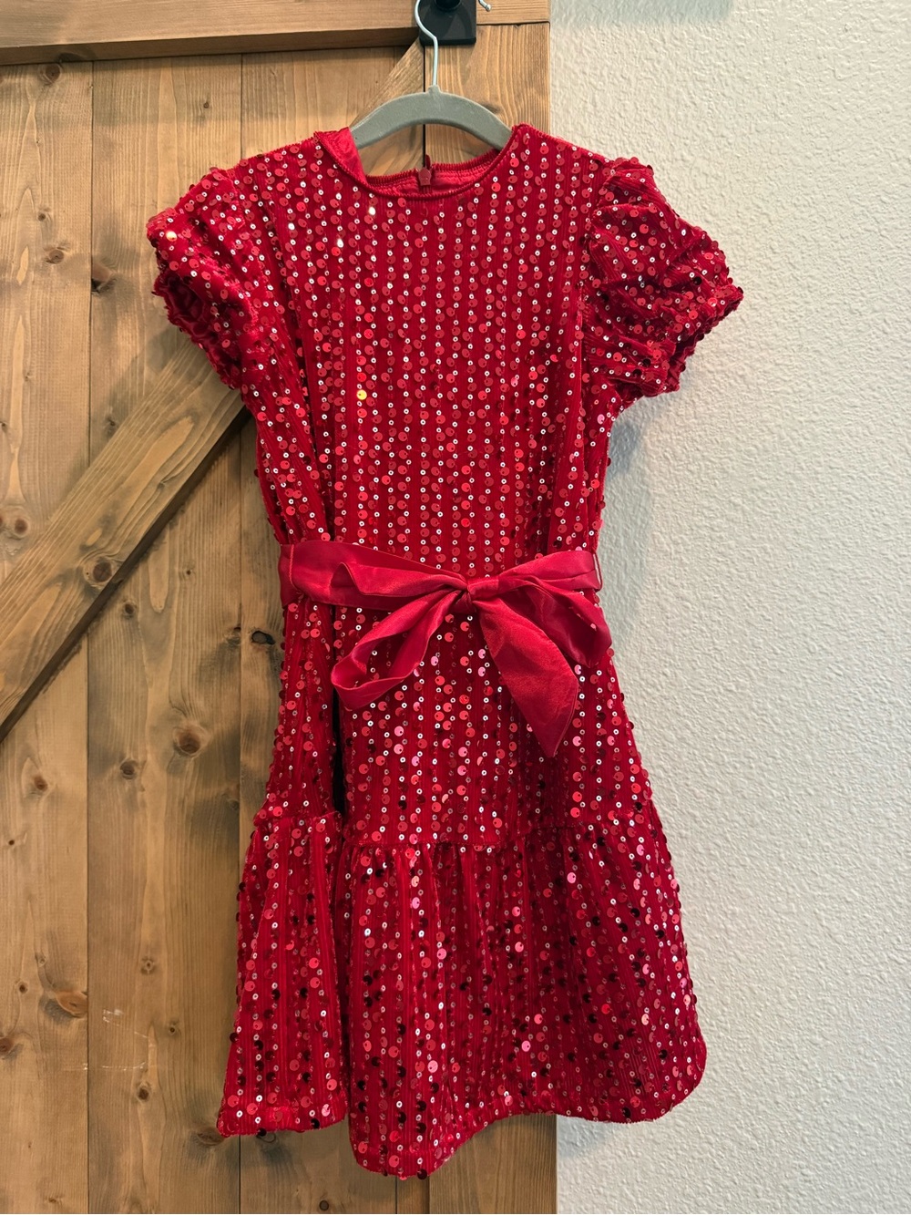 Hatley Girls Red Sequin Velvet Dress with Bow - size 6 NWT